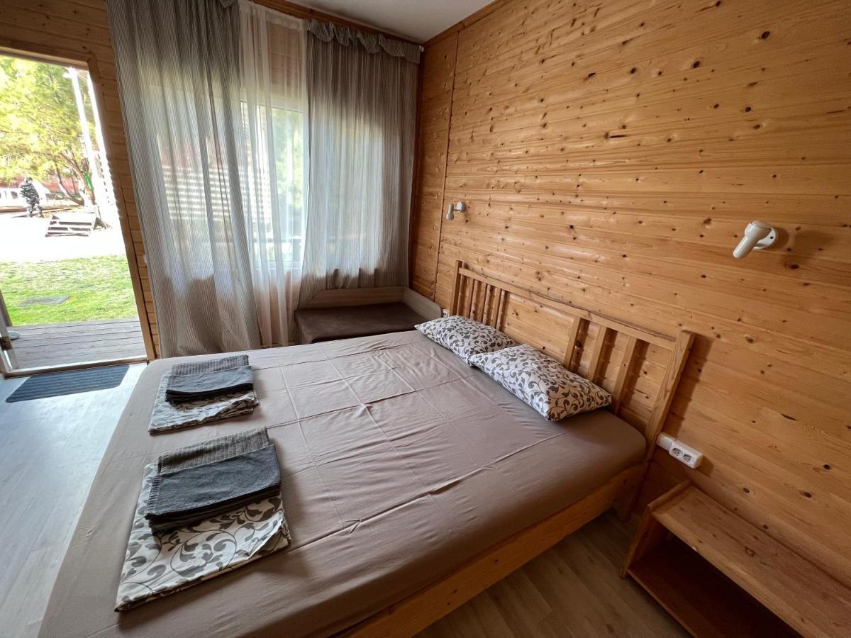 Mini-Hotel Forest Club Pițunda Exterior foto